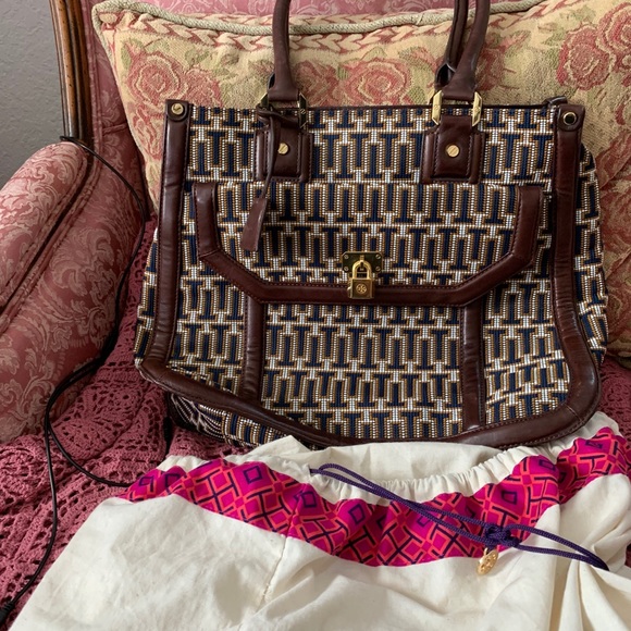 Tory Burch Tote - Picture 9 of 9